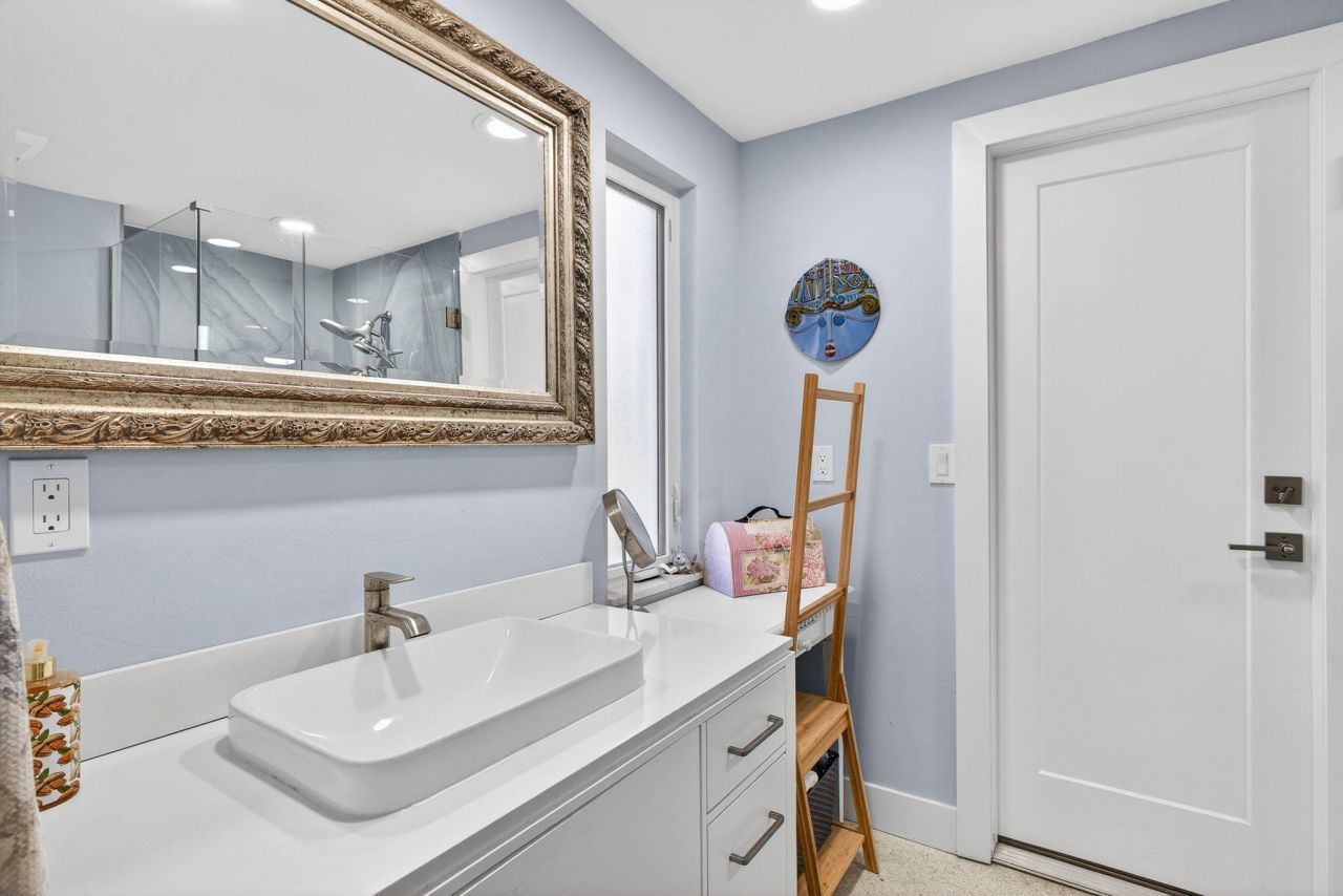 1972 Roseate Ln, Sanibel, FL 33957 Photo