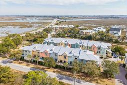 1010 Lighterman Way photo 4