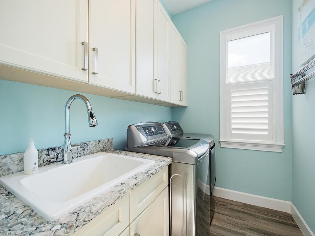 6482 Warwick Ave , Naples, FL 34113 Photo