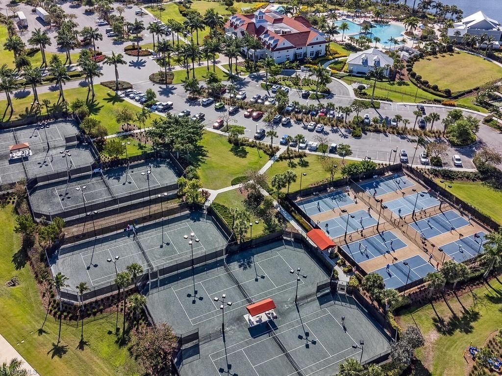 6482 Warwick Ave , Naples, FL 34113 Photo