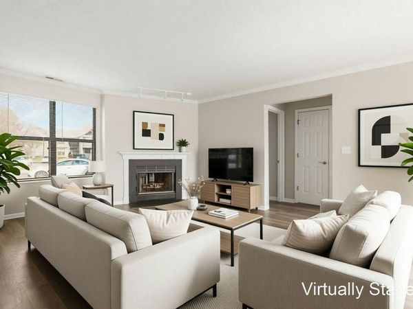 2727 Greystone Drive , Unit A, Columbus, OH 43220