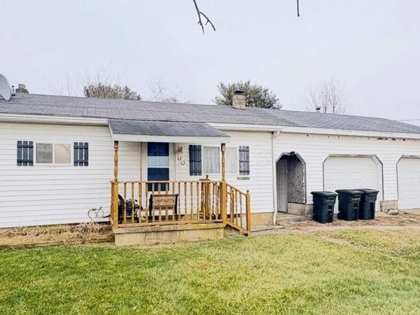 2164-1 County Road 156 , Ashley, OH 43003