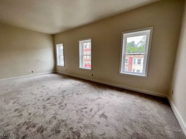 152 S Main St, Phillipsburg, NJ 08865