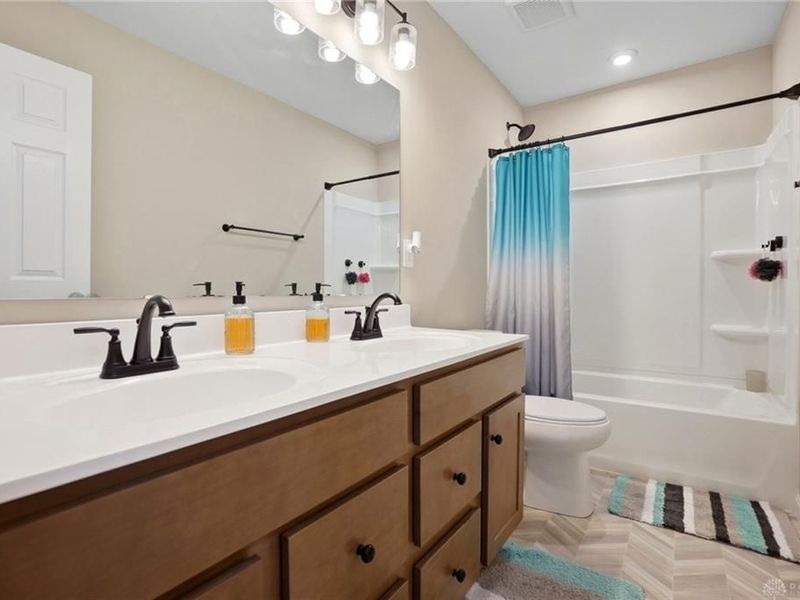 3617 Shellbark Drive, Bellbrook, OH 45305 Photo 32