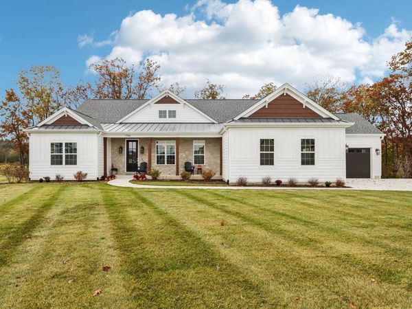 0S275 Bealer Court, Geneva, IL 60134