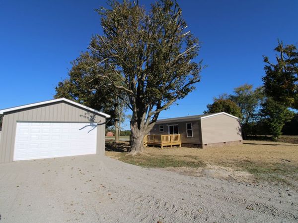 19692 Clay County Highway , Red Boiling Springs, TN 37150