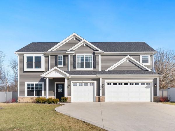 11788 Whistling Trail, Fort Wayne, IN 46818