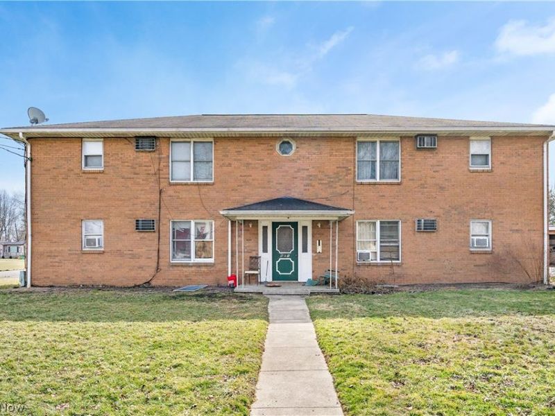 895 Cook Avenue , Youngstown, OH 44512 Photo 1