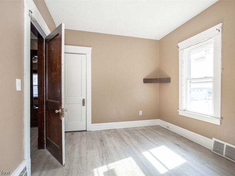 3976 E 71st Street, Cleveland, OH 44105 Photo 18