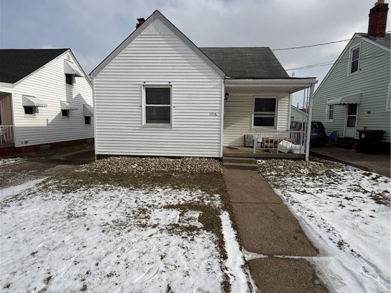 1216 Homewood Avenue SW, Canton, OH 44710 Photo 1