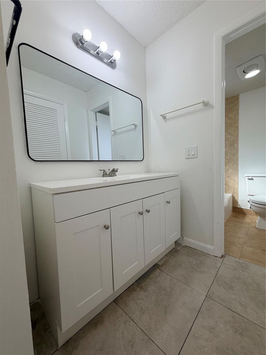 3100 N Pine Island Road, Unit 310, Sunrise, FL 33351 Photo