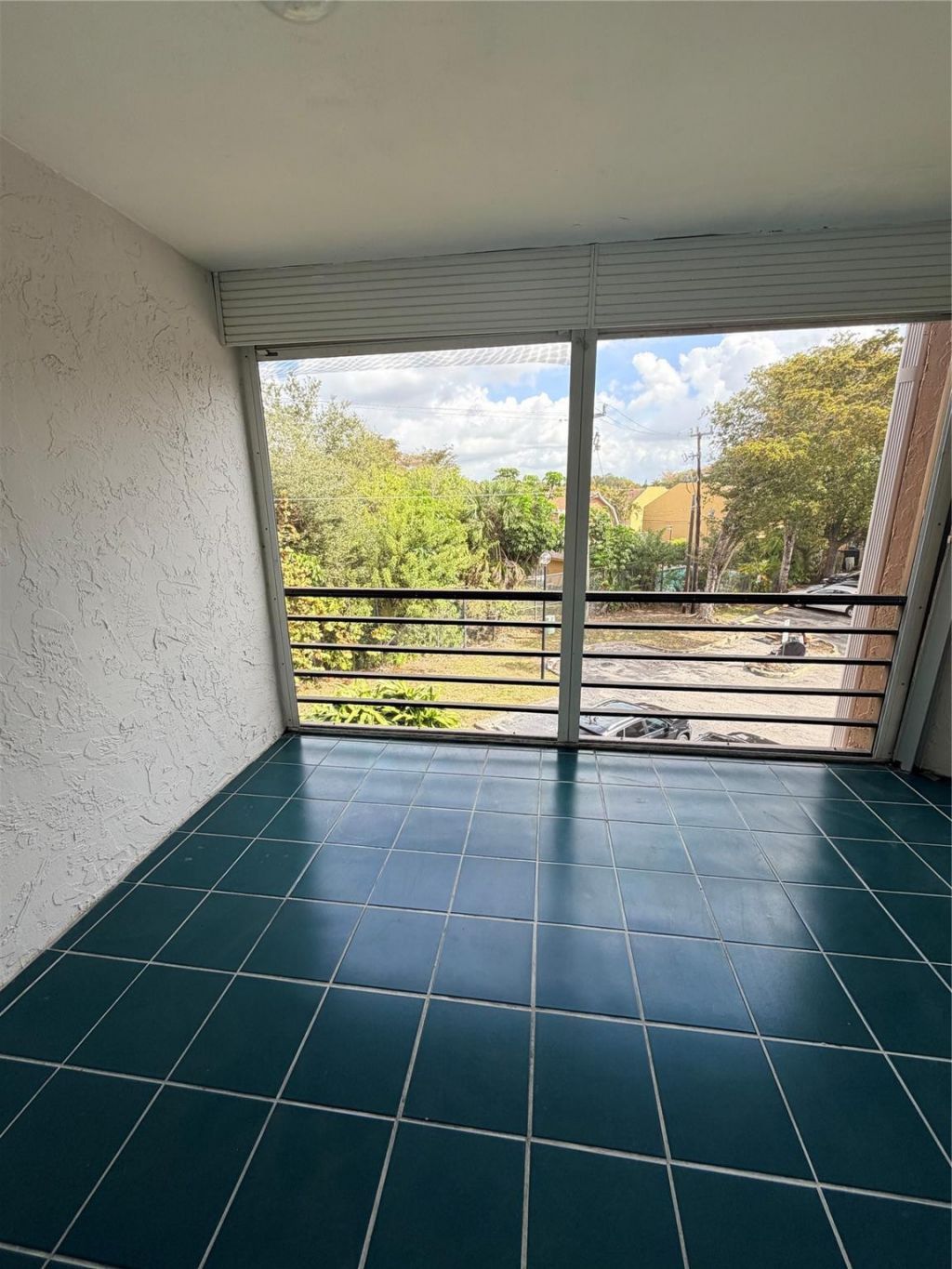 3100 N Pine Island Road, Unit 310, Sunrise, FL 33351 Photo