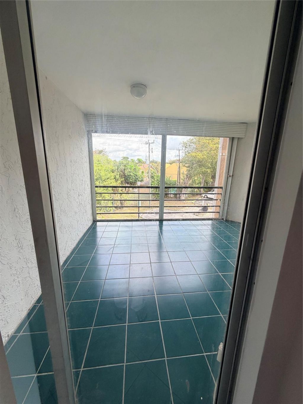 3100 N Pine Island Road, Unit 310, Sunrise, FL 33351 Photo