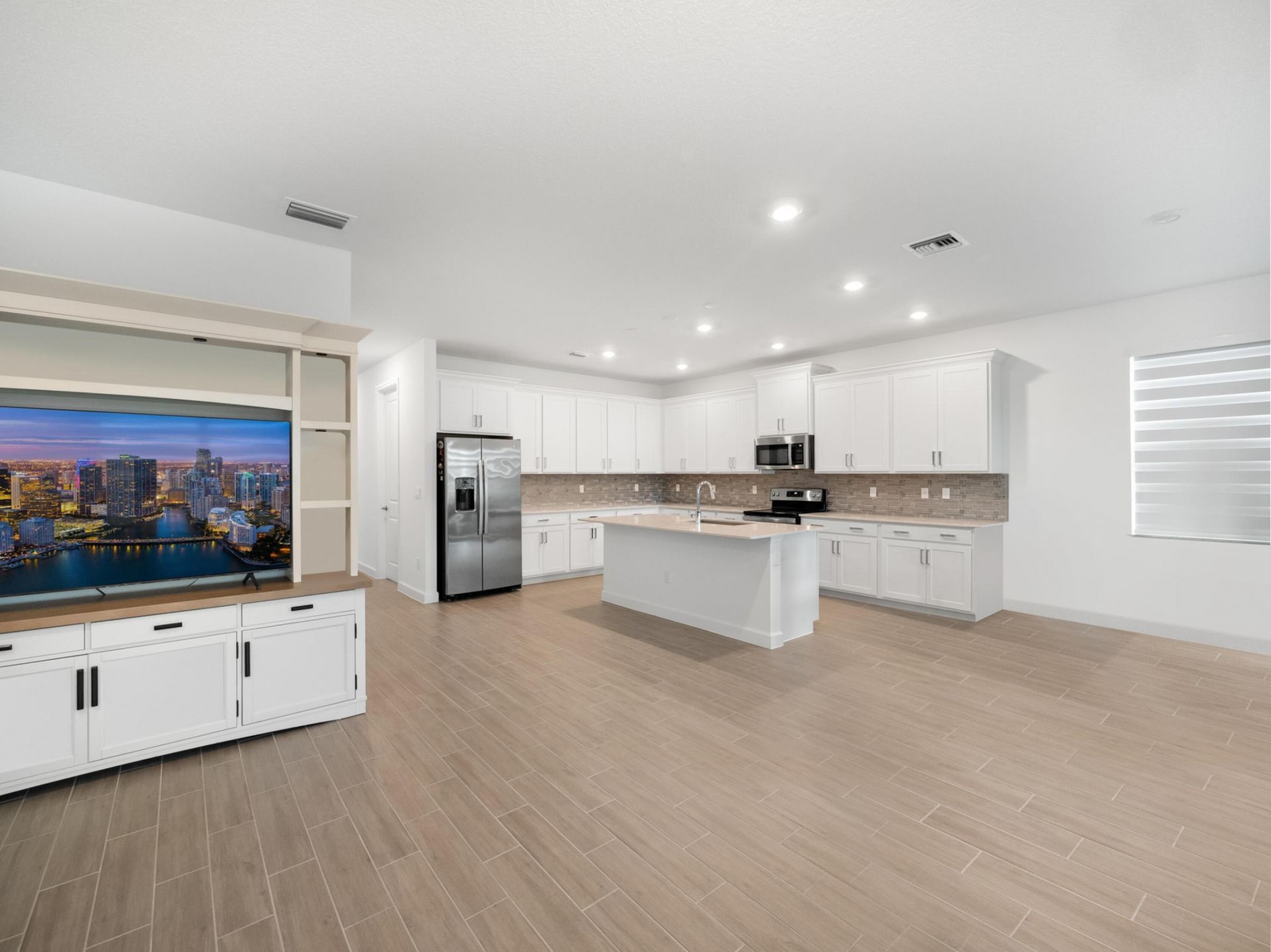 1325 Whitcombe Drive, Royal Palm Beach, FL 33411 Photo