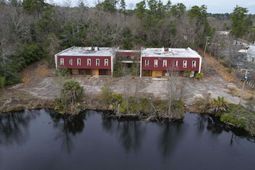 4949 Two Notch Road  photo 4