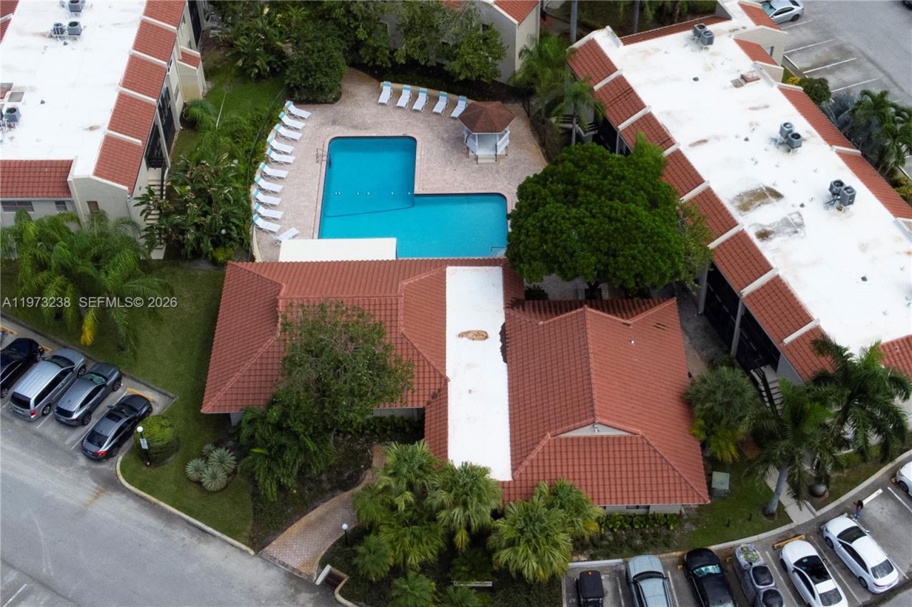 5216 NE 6th Ave , Unit B3, Oakland Park, FL 33334 Photo