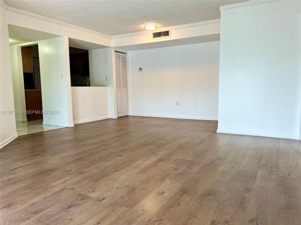 20761 NE 4th Pl , Unit 104, Miami, FL 33179 Photo