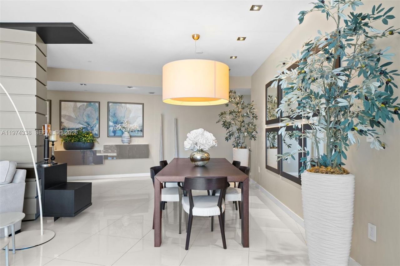 9601 Collins Ave, Unit 1208, Bal Harbour, FL 33154 Photo