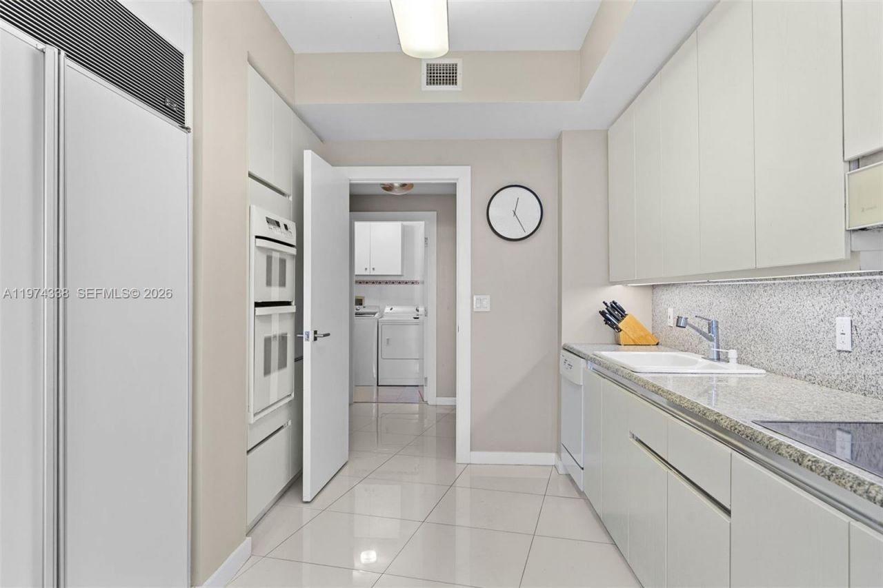 9601 Collins Ave, Unit 1208, Bal Harbour, FL 33154 Photo