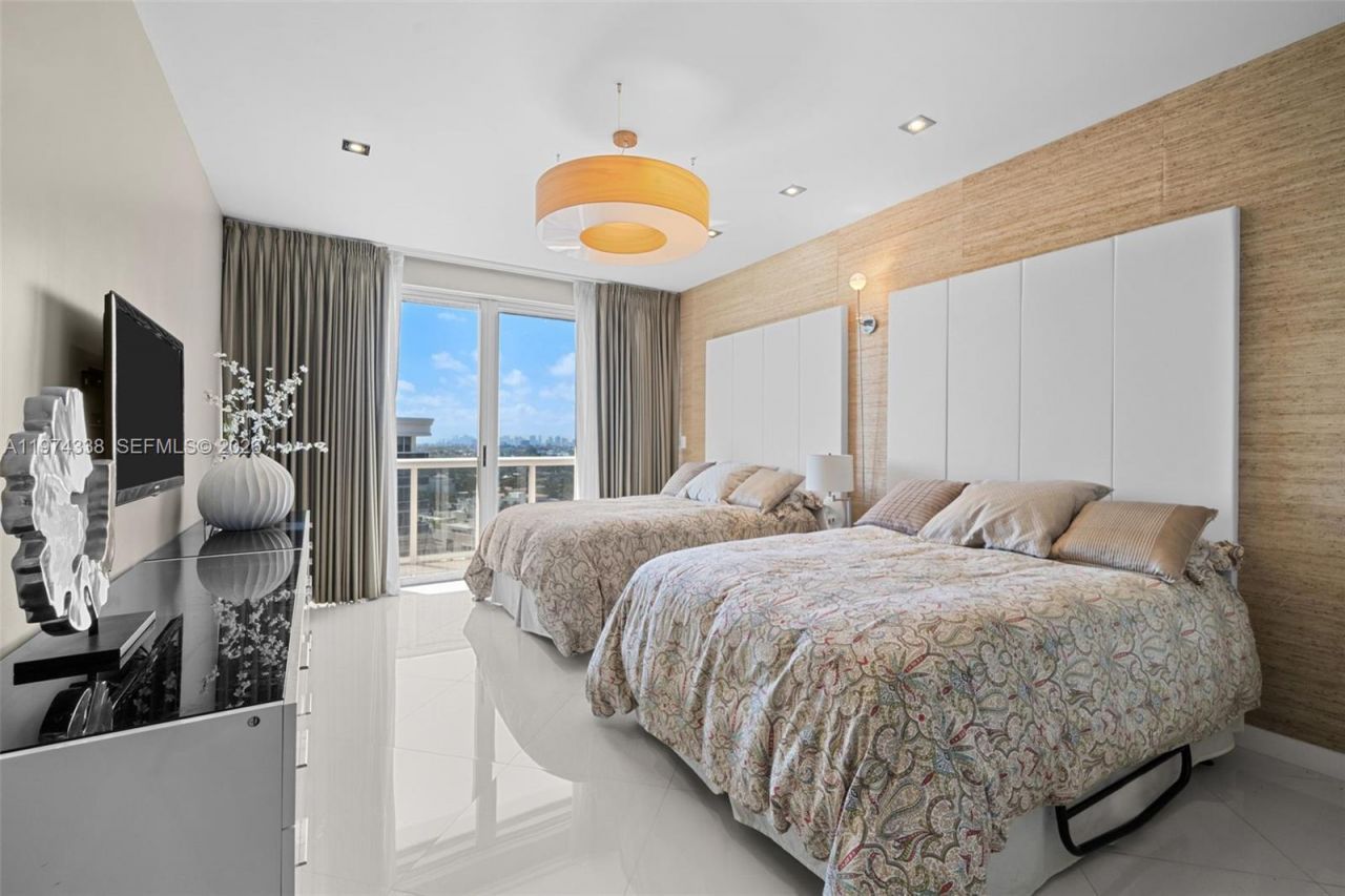 9601 Collins Ave, Unit 1208, Bal Harbour, FL 33154 Photo