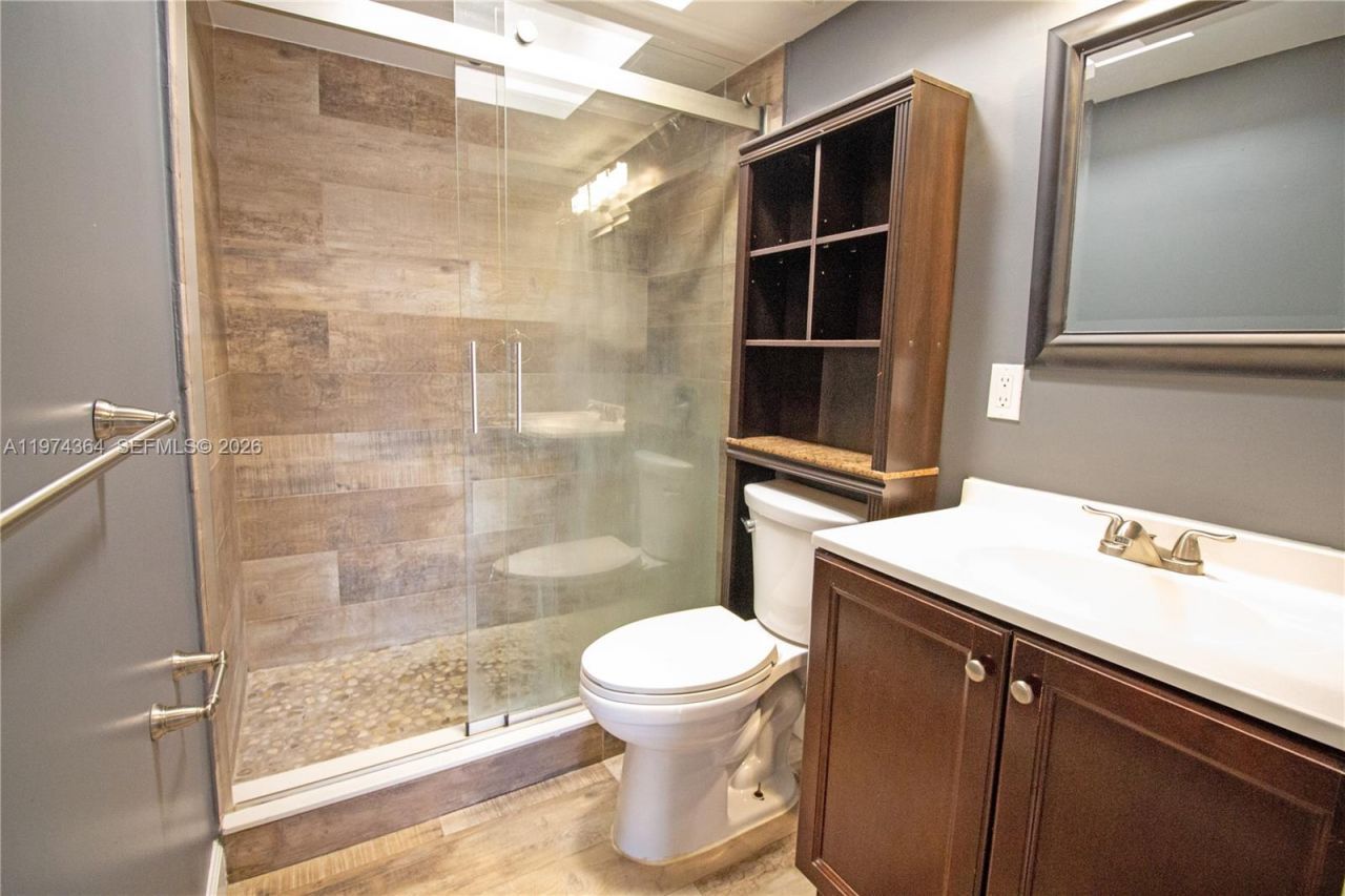 6802 NW 78th St , Tamarac, FL 33321 Photo