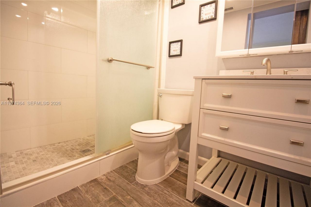 6802 NW 78th St , Tamarac, FL 33321 Photo