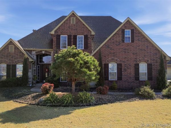 7177 N 196th East Avenue, Owasso, OK 74055