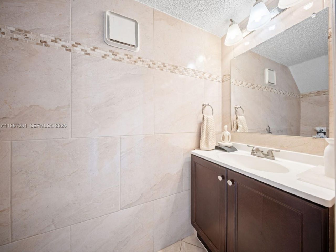 1340 NW 125th Ter , Sunrise, FL 33323 Photo