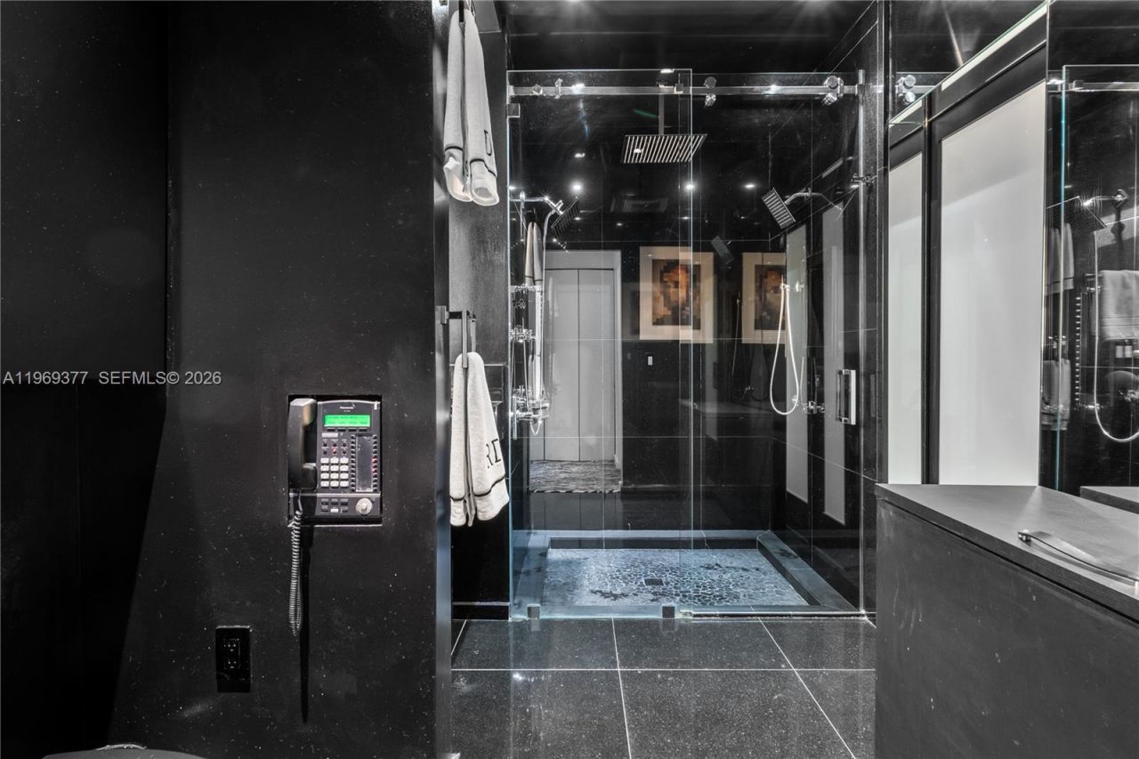 1616 Michigan Ave, Unit 1, Miami Beach, FL 33139 Photo