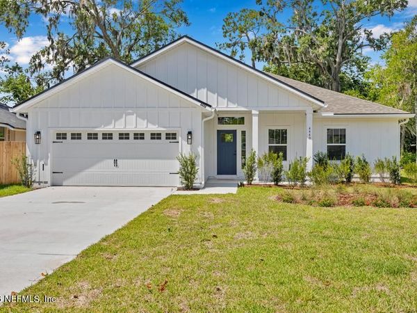 8674 ROYALWOOD Drive, Jacksonville, FL 32256
