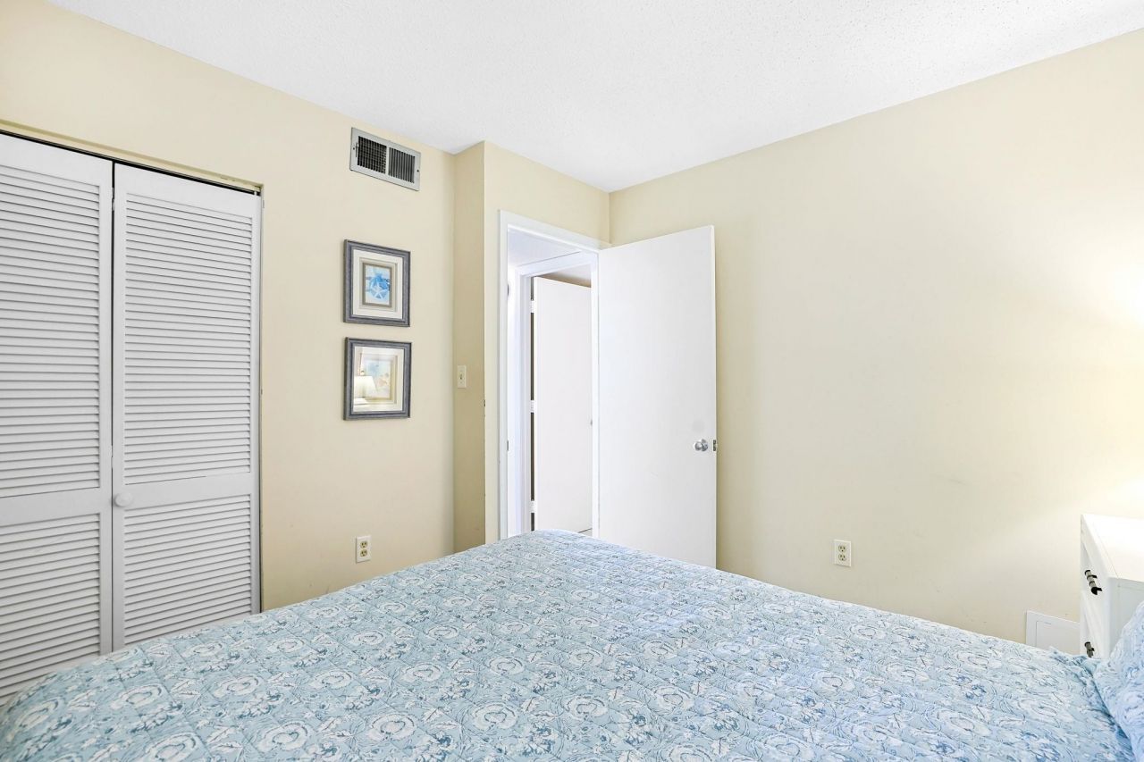 5806 N Ocean Blvd.  Photo 20