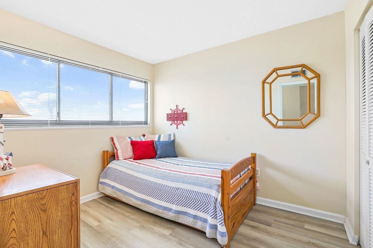 5806 N Ocean Blvd.  Photo 22