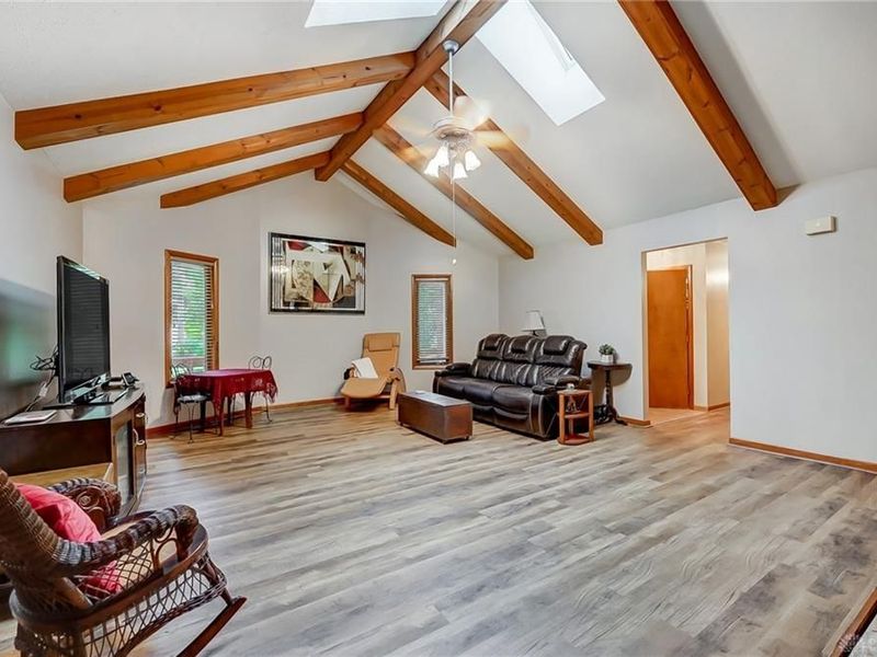 536 Queen Eleanor Court, Miamisburg, OH 45342 Photo 10