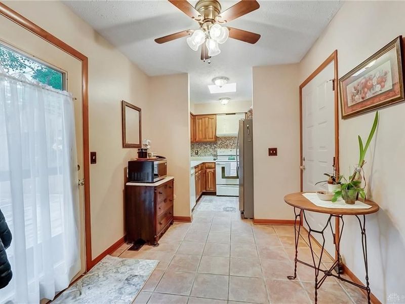 536 Queen Eleanor Court, Miamisburg, OH 45342 Photo 18