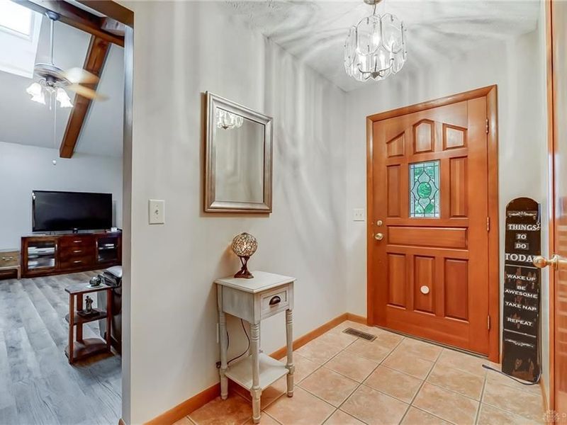 536 Queen Eleanor Court, Miamisburg, OH 45342 Photo 8