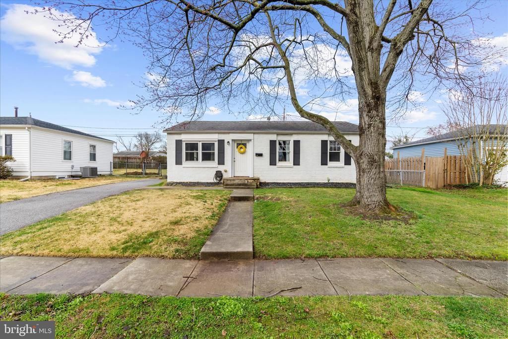 1322 Meadowvale Road, Glen Burnie, MD 21060 Main Photo