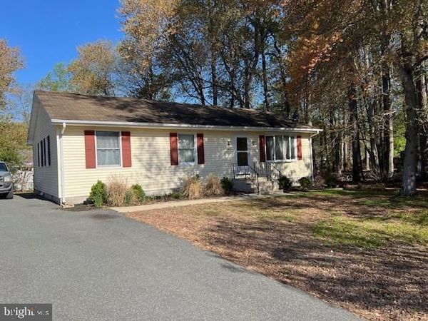 34131 HIAWATHA BOULEVARD , DAGSBORO, DE 19939