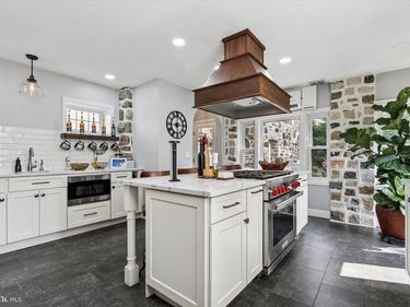 6380 CITY AVENUE, PHILADELPHIA, PA 19151