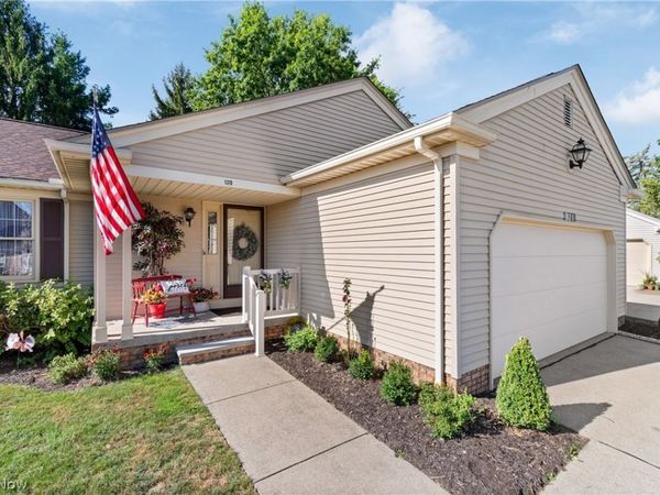 120 Sturbridge Drive, Unit 5195, Medina, OH 44256