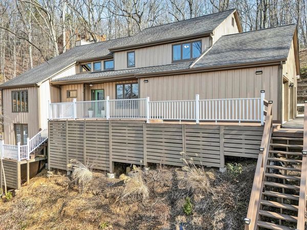 5157 Remington RD , Roanoke, VA 24018