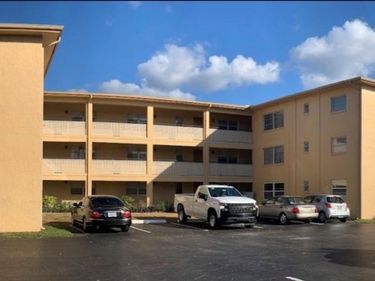 8701 4TH STREET N, Unit 308, ST PETERSBURG, FL 33702