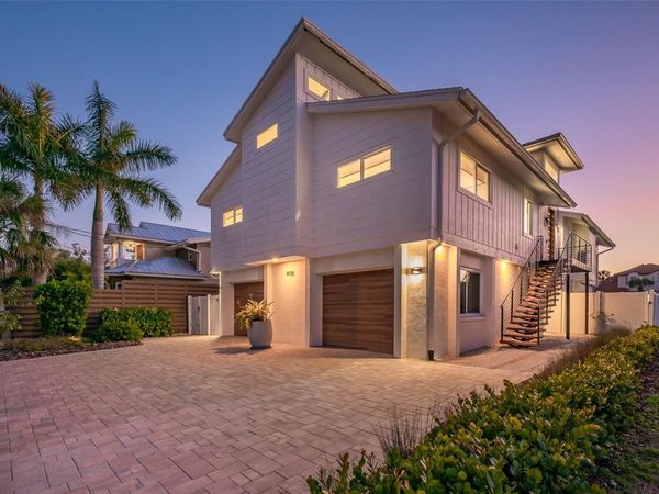 4938 COMMONWEALTH DRIVE, SARASOTA, FL 34242