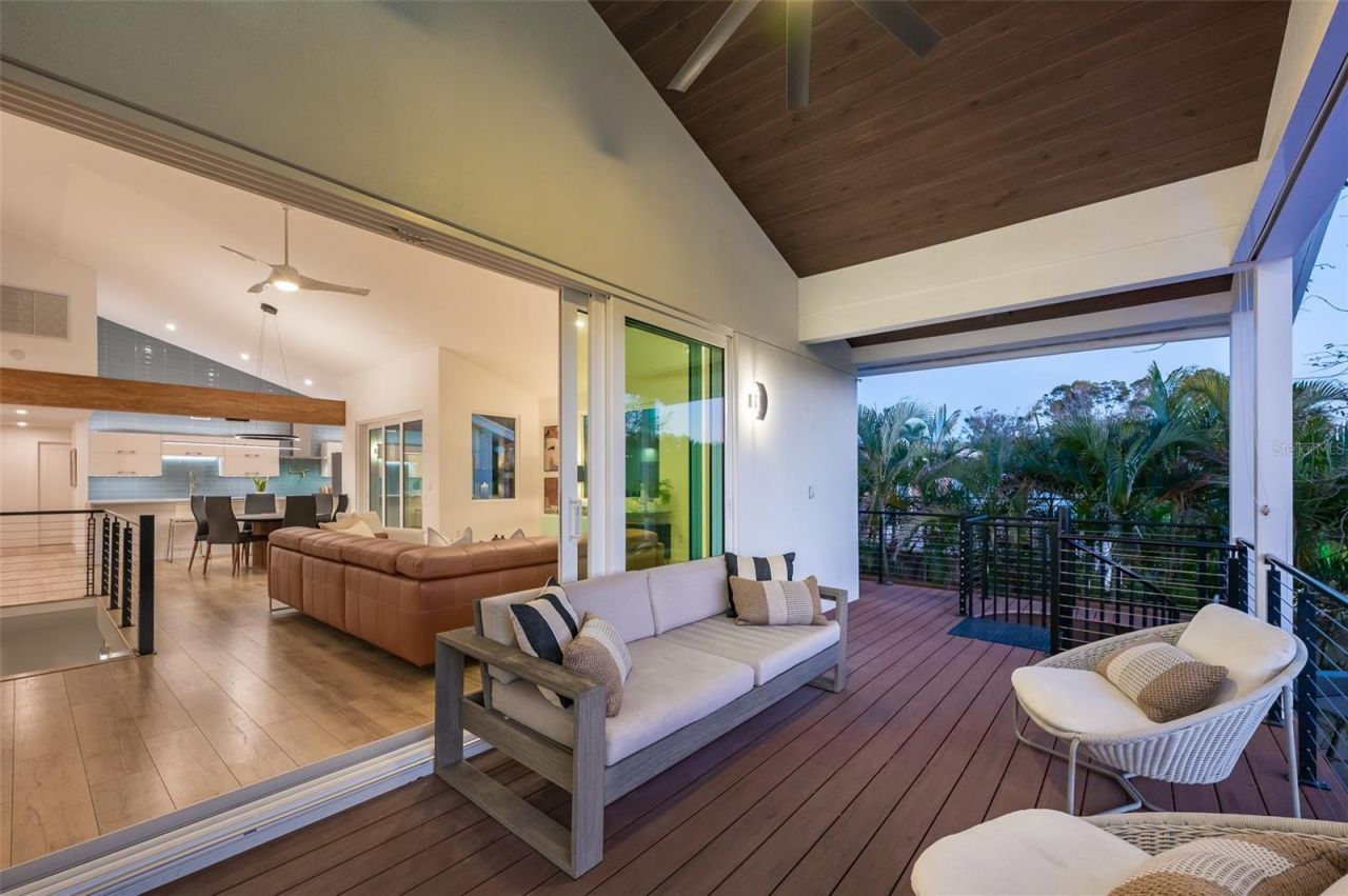 4938 Commonwealth Drive, Sarasota, FL 34242 Photo