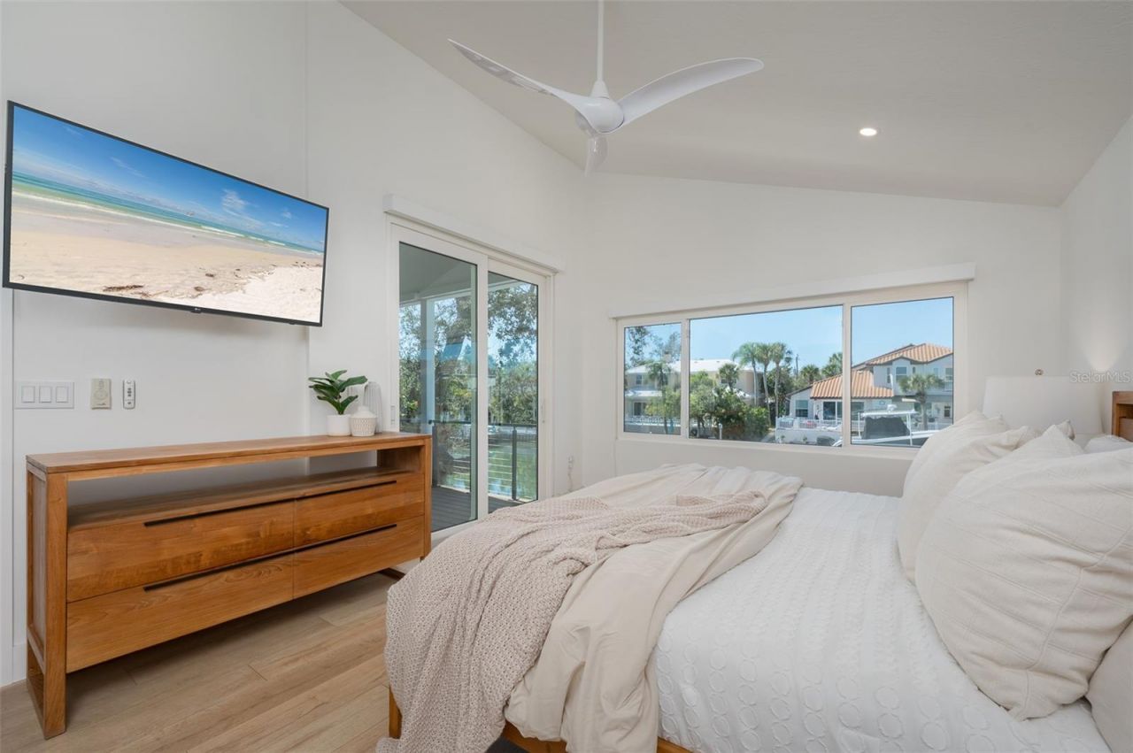 4938 Commonwealth Drive, Sarasota, FL 34242 Photo