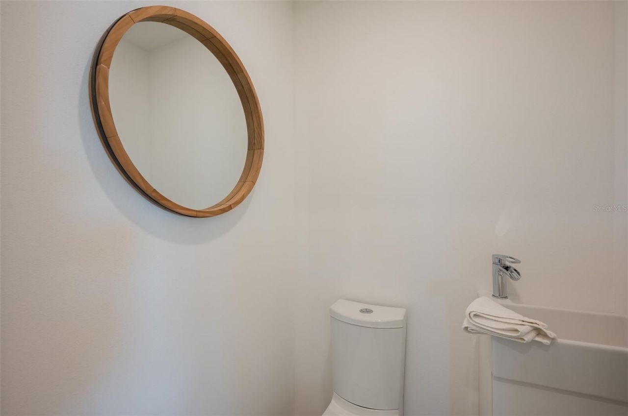 4938 Commonwealth Drive, Sarasota, FL 34242 Photo