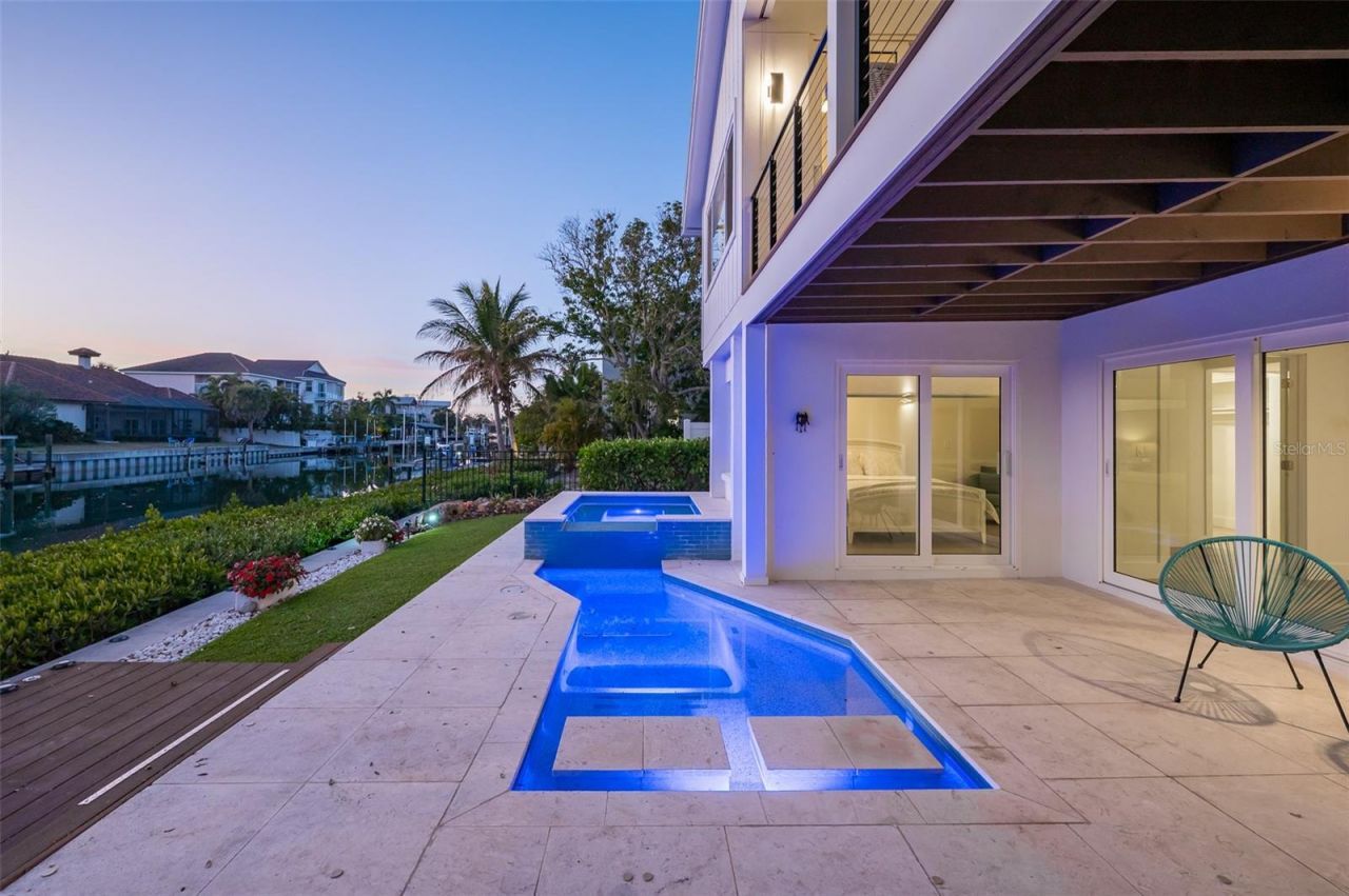 4938 Commonwealth Drive, Sarasota, FL 34242 Photo