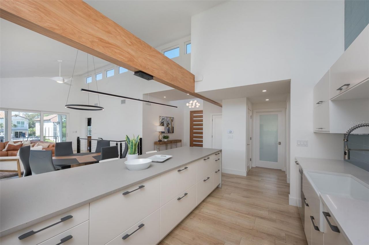 4938 Commonwealth Drive, Sarasota, FL 34242 Photo