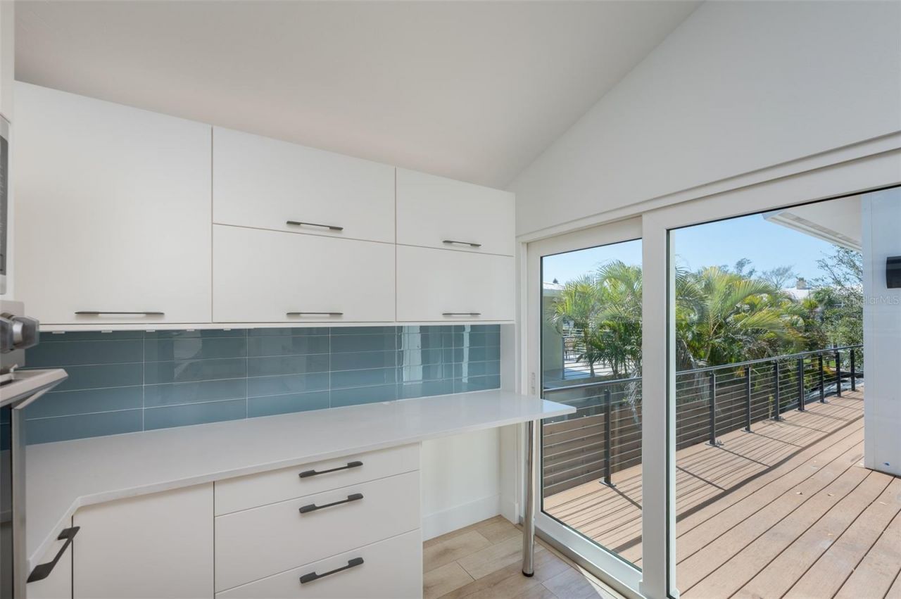 4938 Commonwealth Drive, Sarasota, FL 34242 Photo