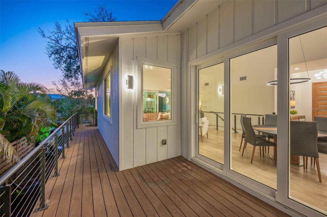 4938 Commonwealth Drive, Sarasota, FL 34242 Photo