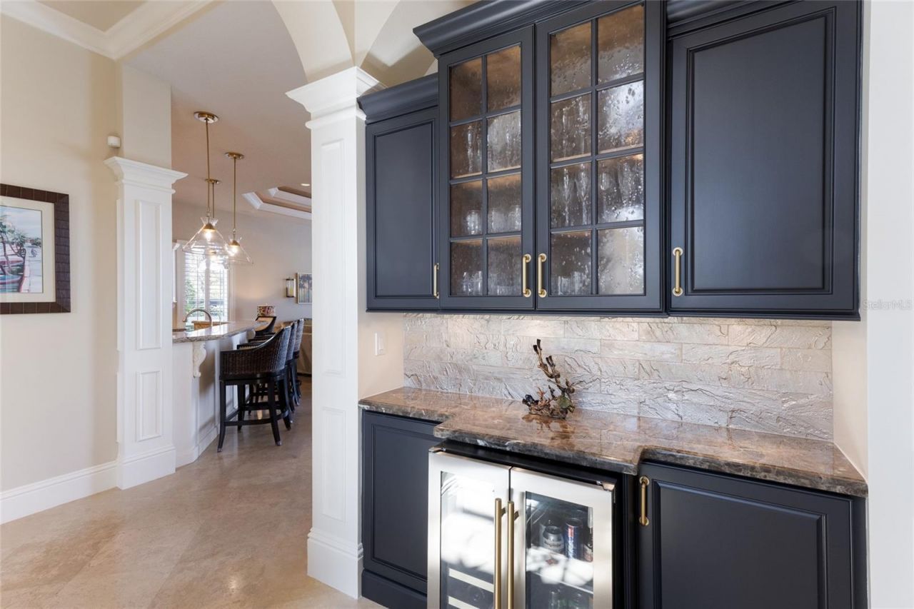 617 N Owl Drive, Sarasota, FL 34236 Photo